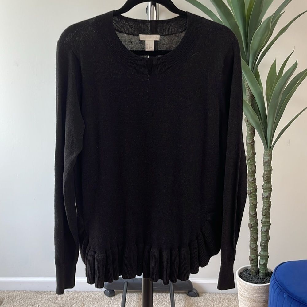 H&M I Conscious woman’s Black Ruffled Sweater